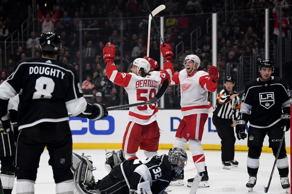 Red Wings - Kings.jpg