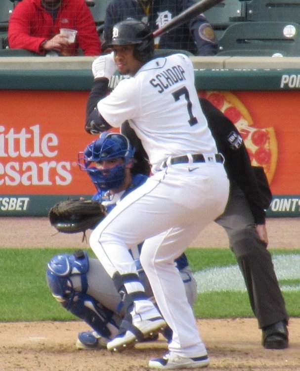 Schoop7.thumb.jpg.197e8eef117d4f976388487dbe9541f8.jpg